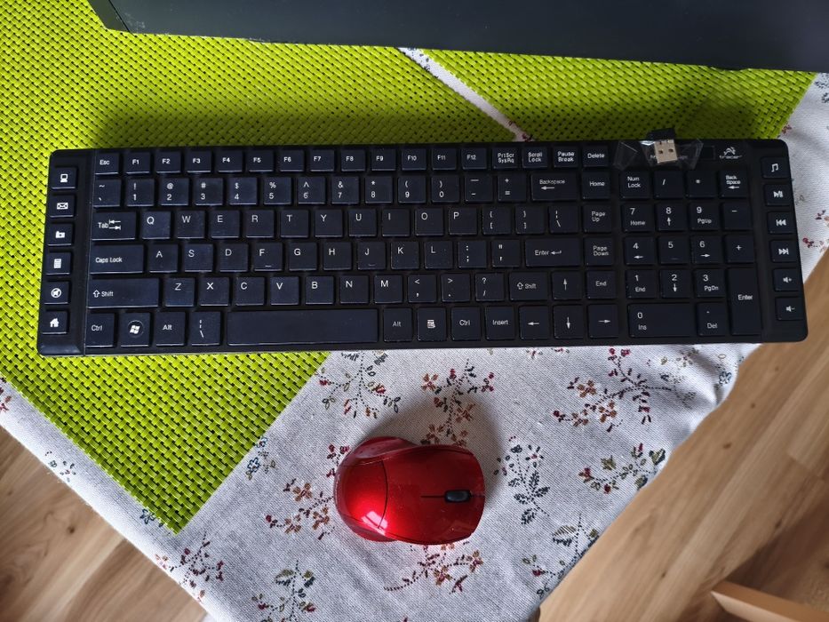 Komputer stacjonarny windows 10 pakiet biurowy