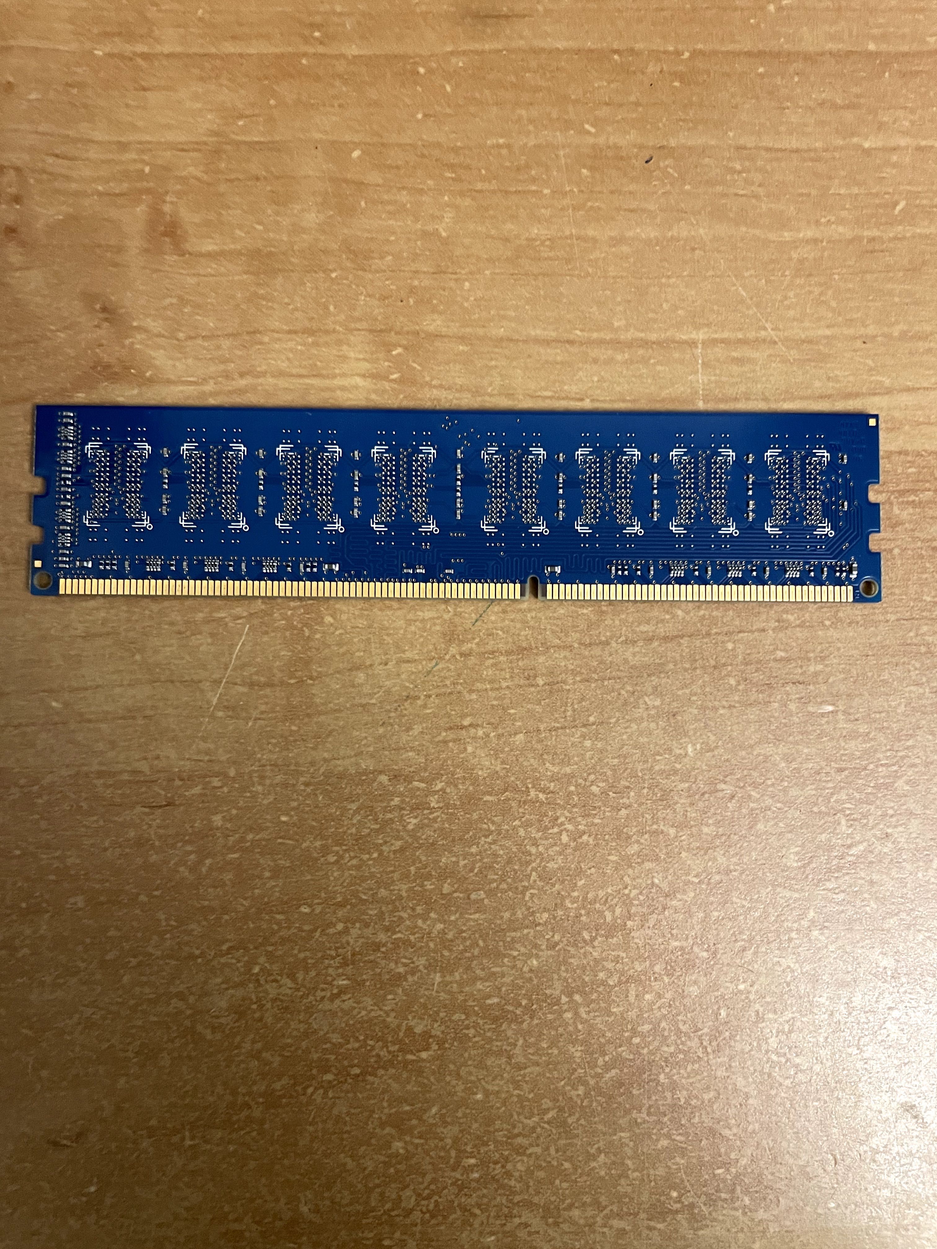 Pamięć RAM DDR3 2GB