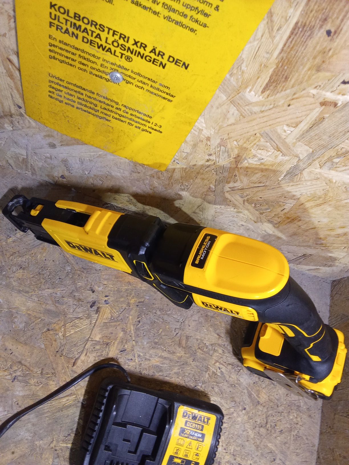 Wkrętarka do KG Dewalt dcf620