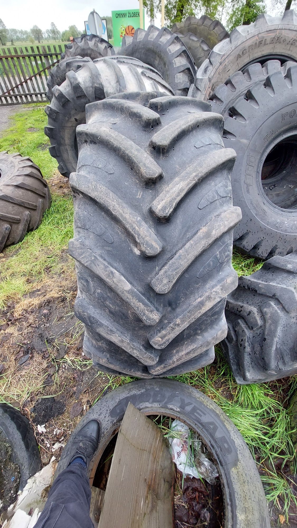 Opony 600/65r34 MAXIMO Grupa TRELLEBORG