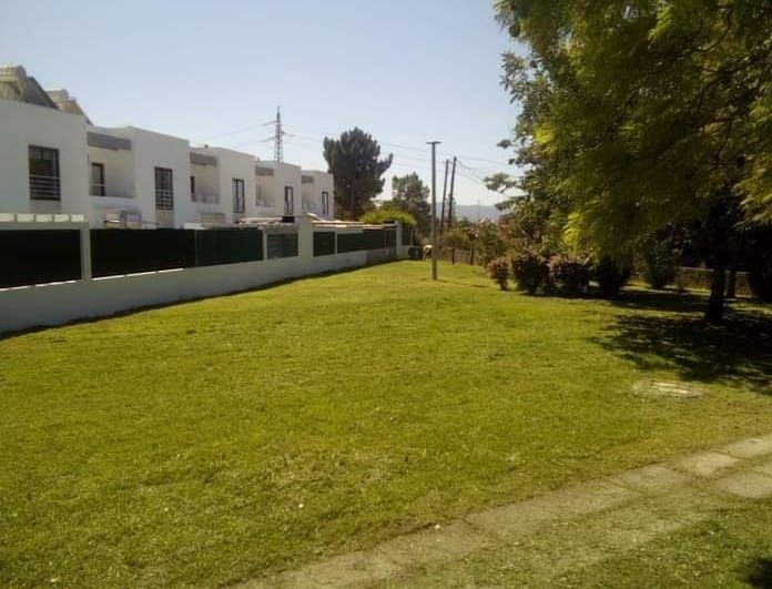 Serviços de jardinagem e calçadas