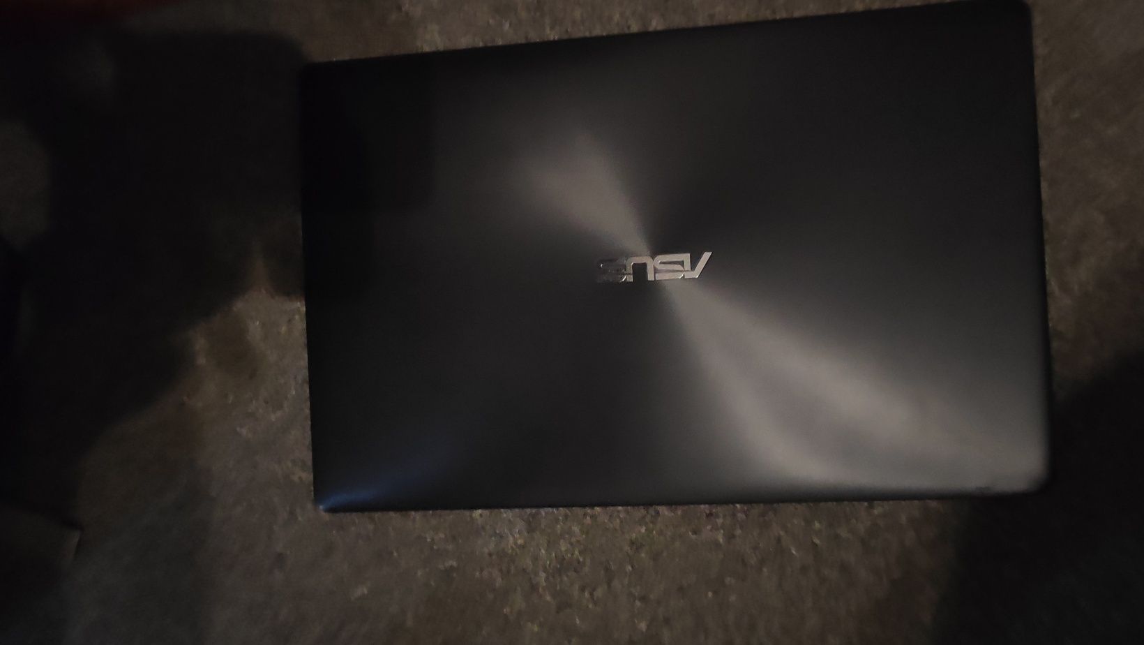 Laptop Asus   R 5 1 0 D