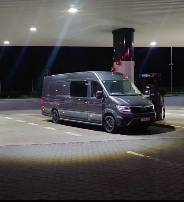 MAN TGE  MAN TGE Automat Individual Lion S Kampervan