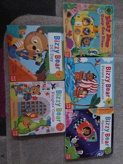 Bizzy Bear Miś Pracuś Davies Benji