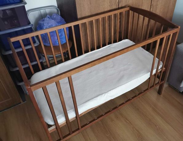 Łóżeczko dla dziecka drewniane 120x60