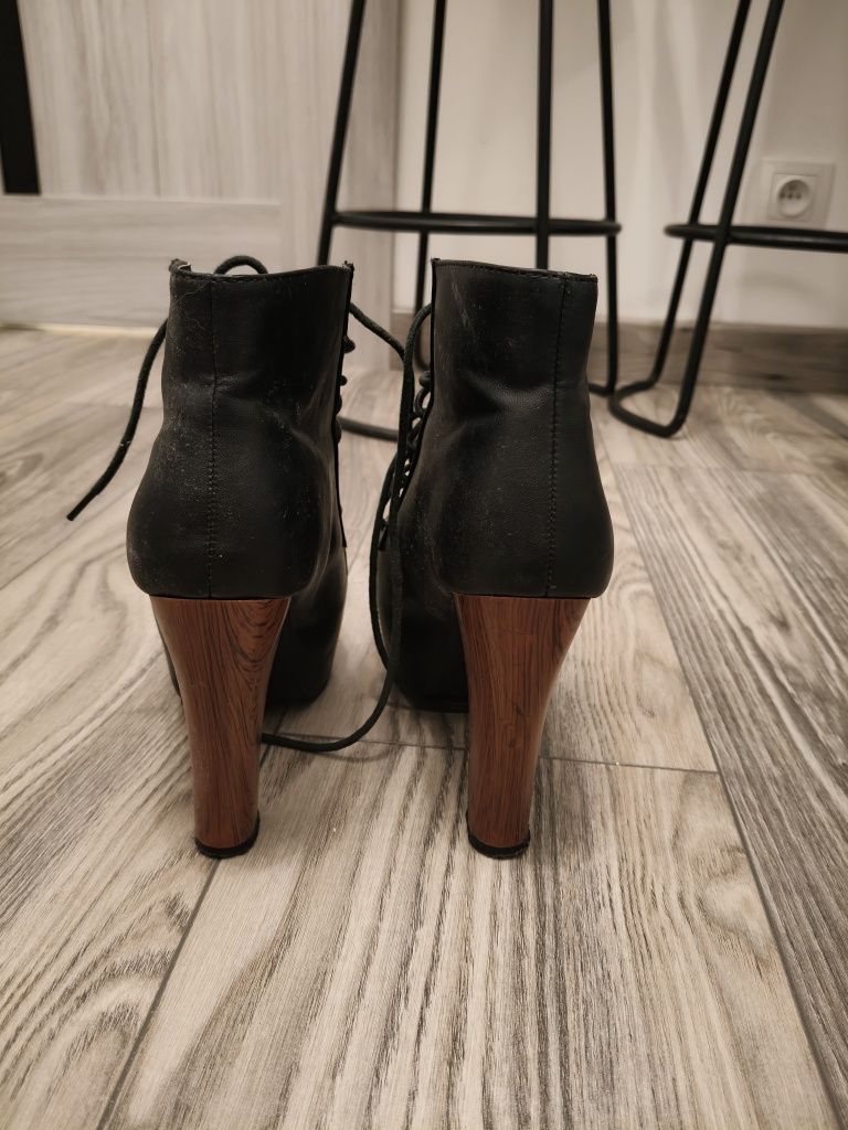 buty pleaser ,buty na wysokiej platformie roz 37