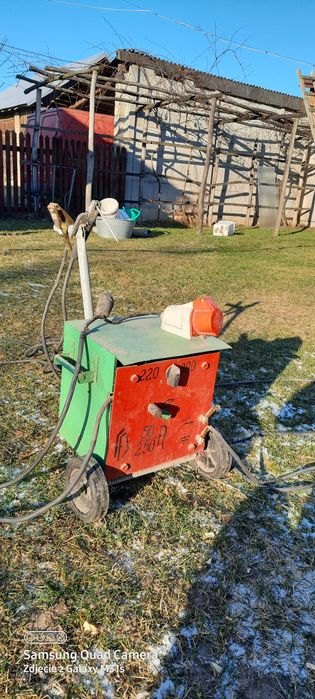 Spawarka transformatorowa 230/380 V , zakres 50/250AMp.