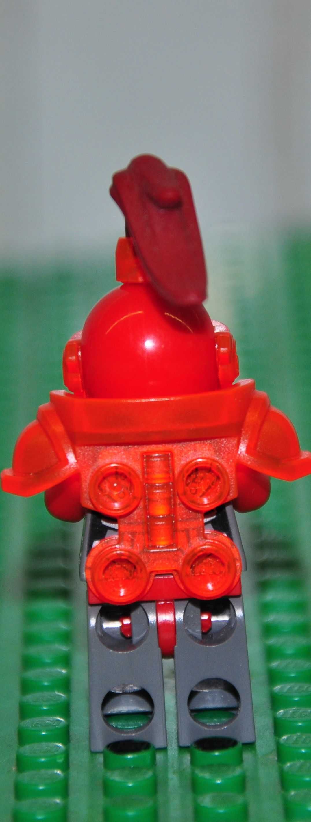 F0145. Figurka LEGO Nexo Knight - nex119 - Macy