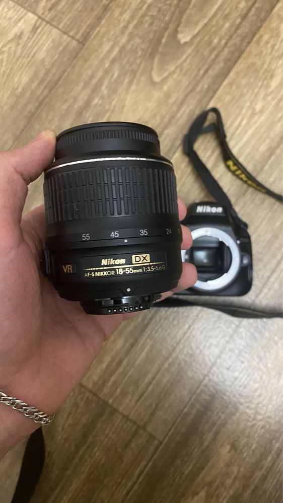 Дзеркальний фотоапарат Nikon D5100 kit (18-55mm VR)