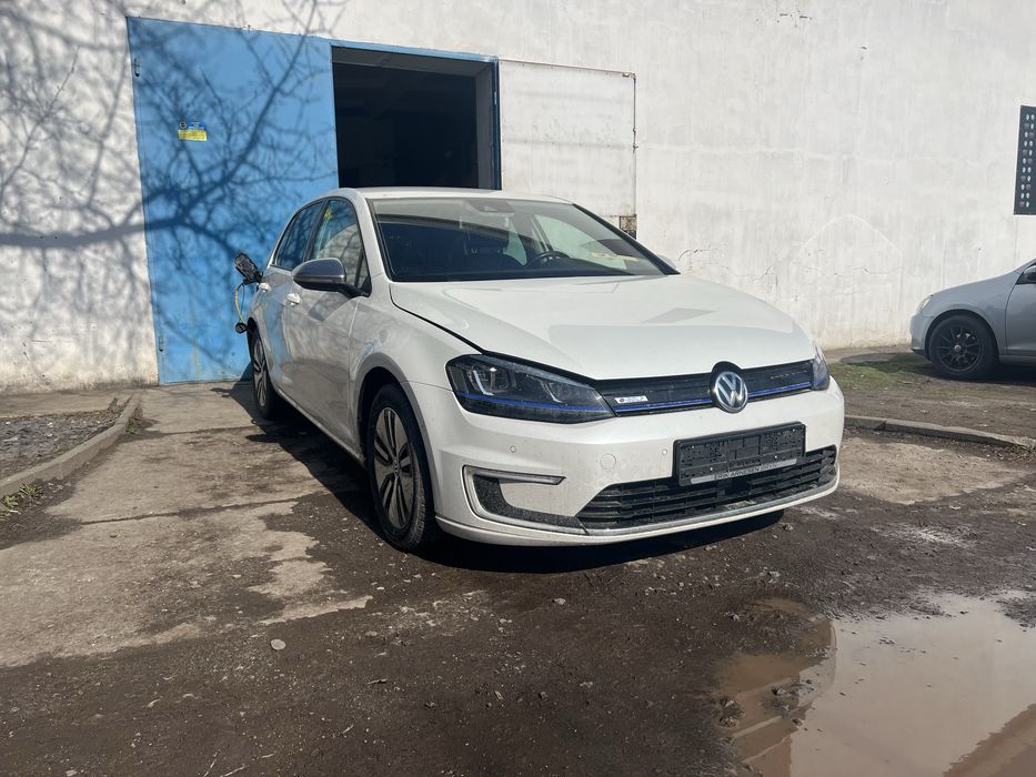 Разборка розборка шрот запчастини e golf golf 7 е гольф гольф 7 хетч