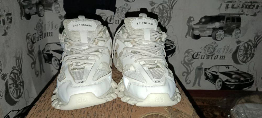 Balenciaga Track 1 45