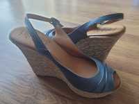 Espadryle na koturnie roz. 38