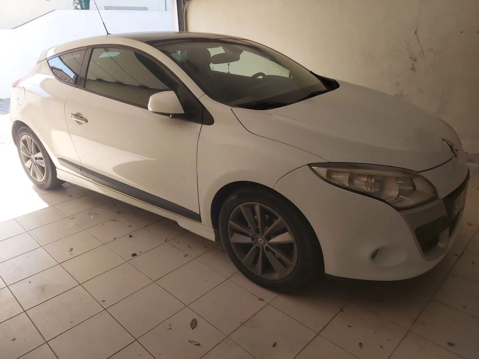 Renault Mégane Coupe dCi 130 FAP Bose Edition