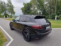 Porsche Cayenne Black Pakiet