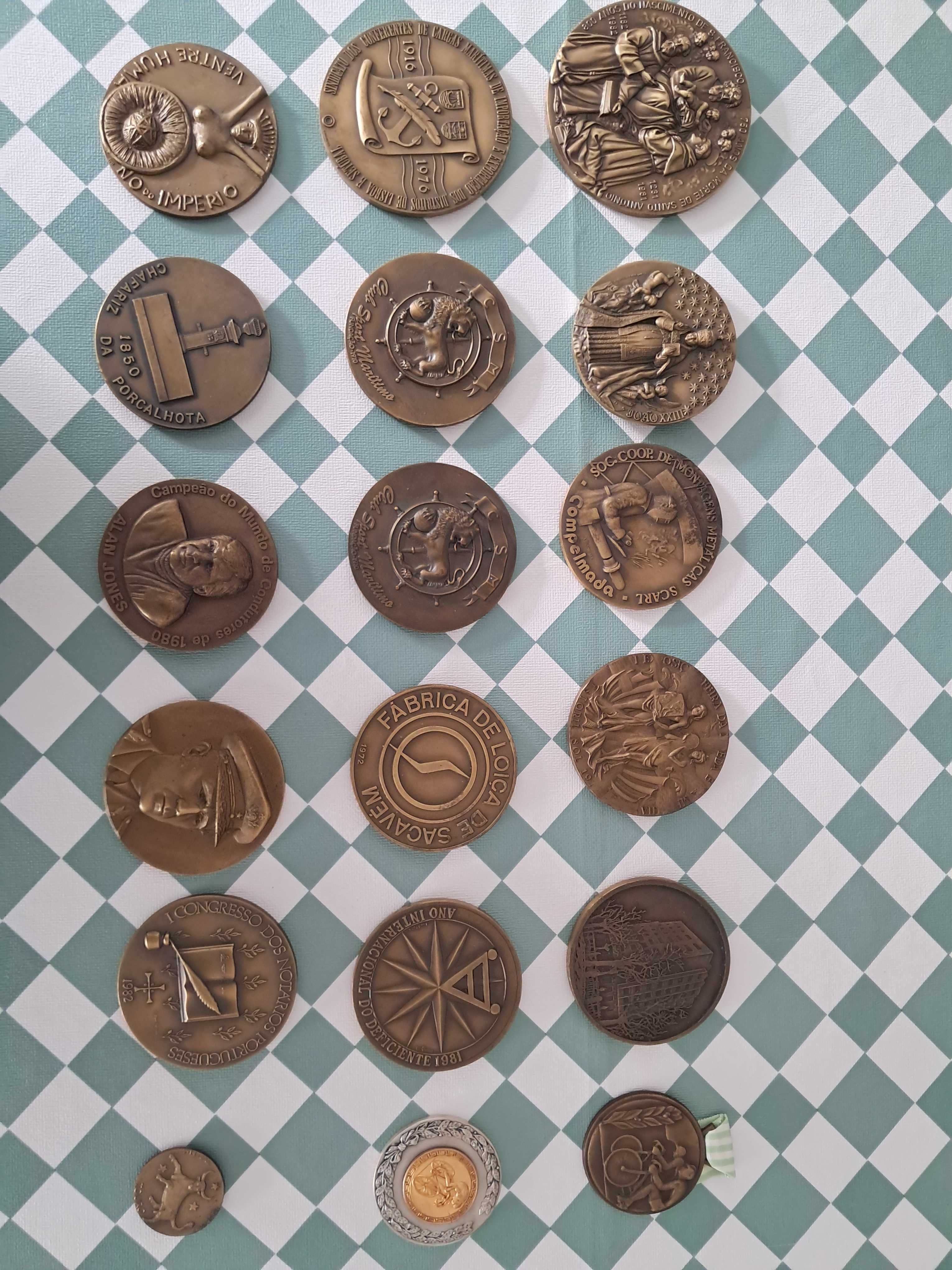 Medalhas Comemorativas Várias