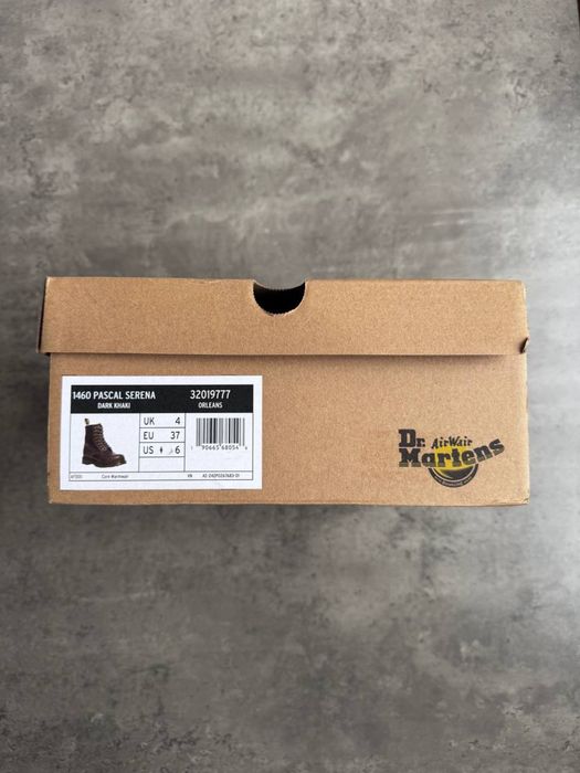 Черевики Ботінки Dr Martens 1469 / 37