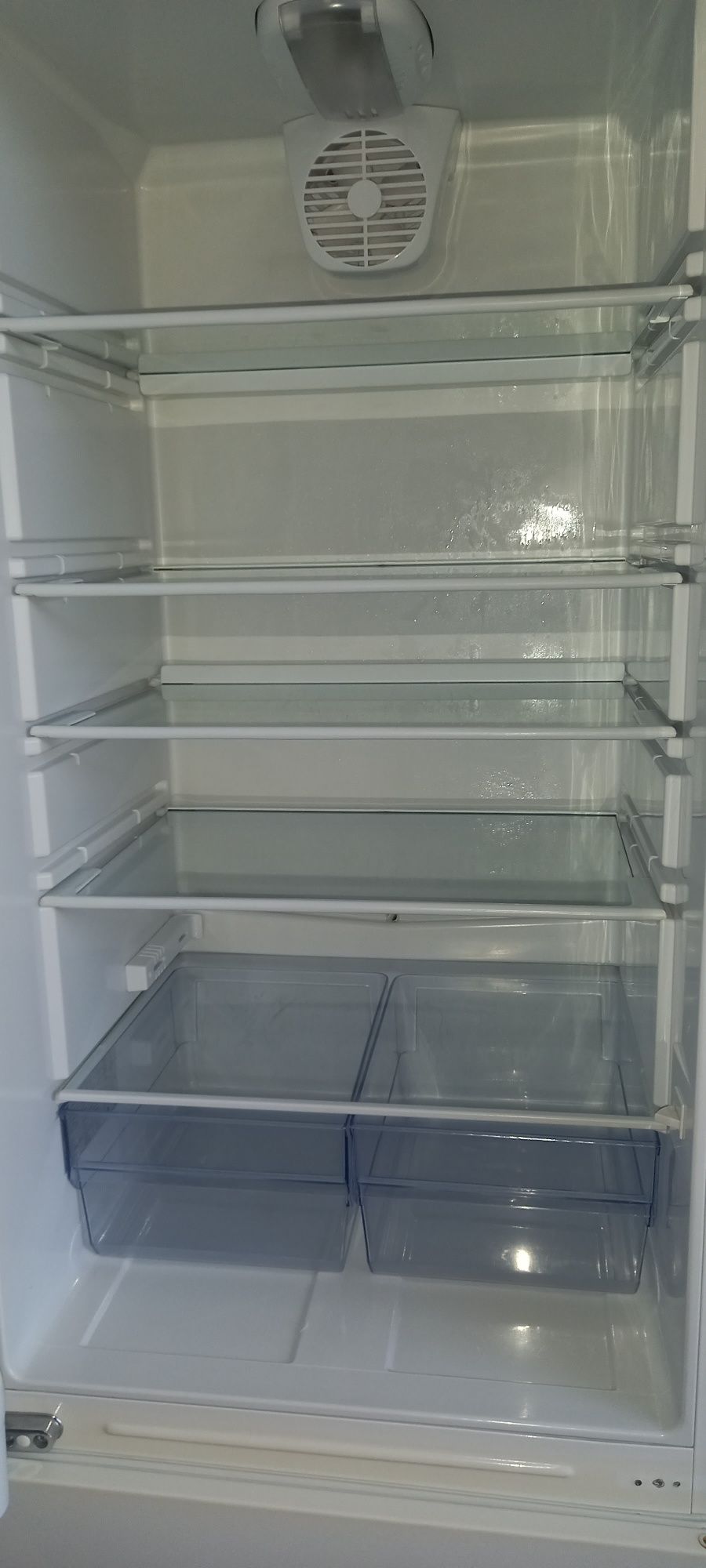 Frigorífico Encastrável Teka CI-340 – 260L – Excelente Estado
