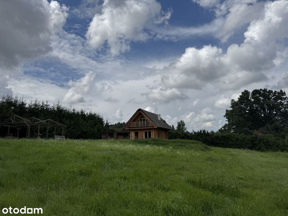 Dom z bali na dużej działce 5500 m² – 5 minut od granicy z Czechami!