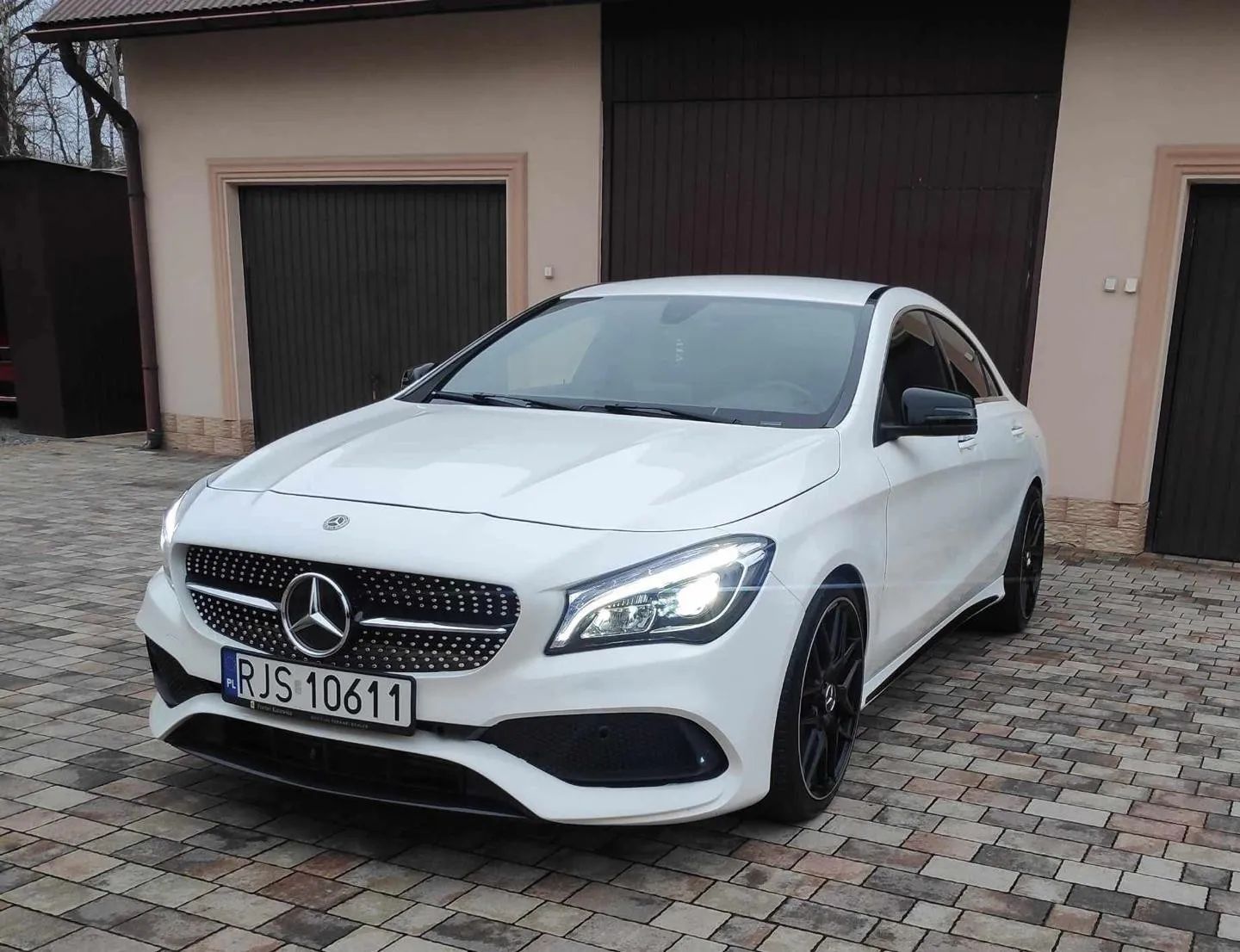 Mercedes-Benz CLA Mercedes-Benz CLA 250 4-Matic-AMG Line