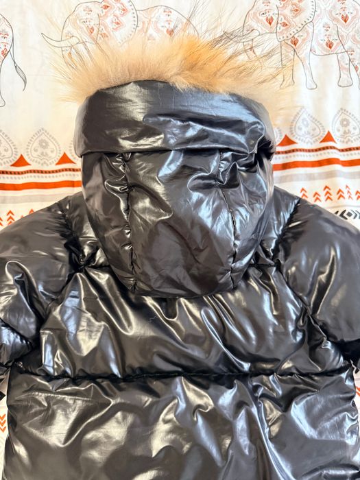 Продам дитячу куртку на 8-10 років