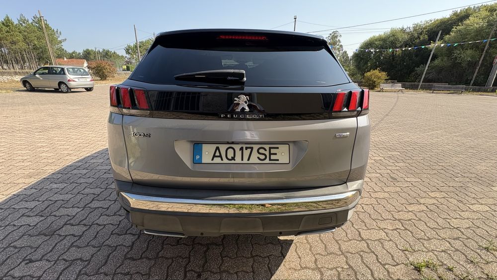 Peugeot 3008 1.2 PureTech 130 Stop & Start GPF Allure Pack