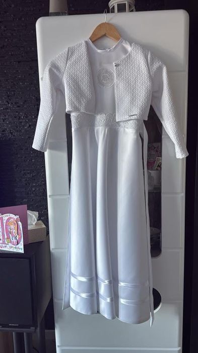 Alba komunijna dla dziewczynki