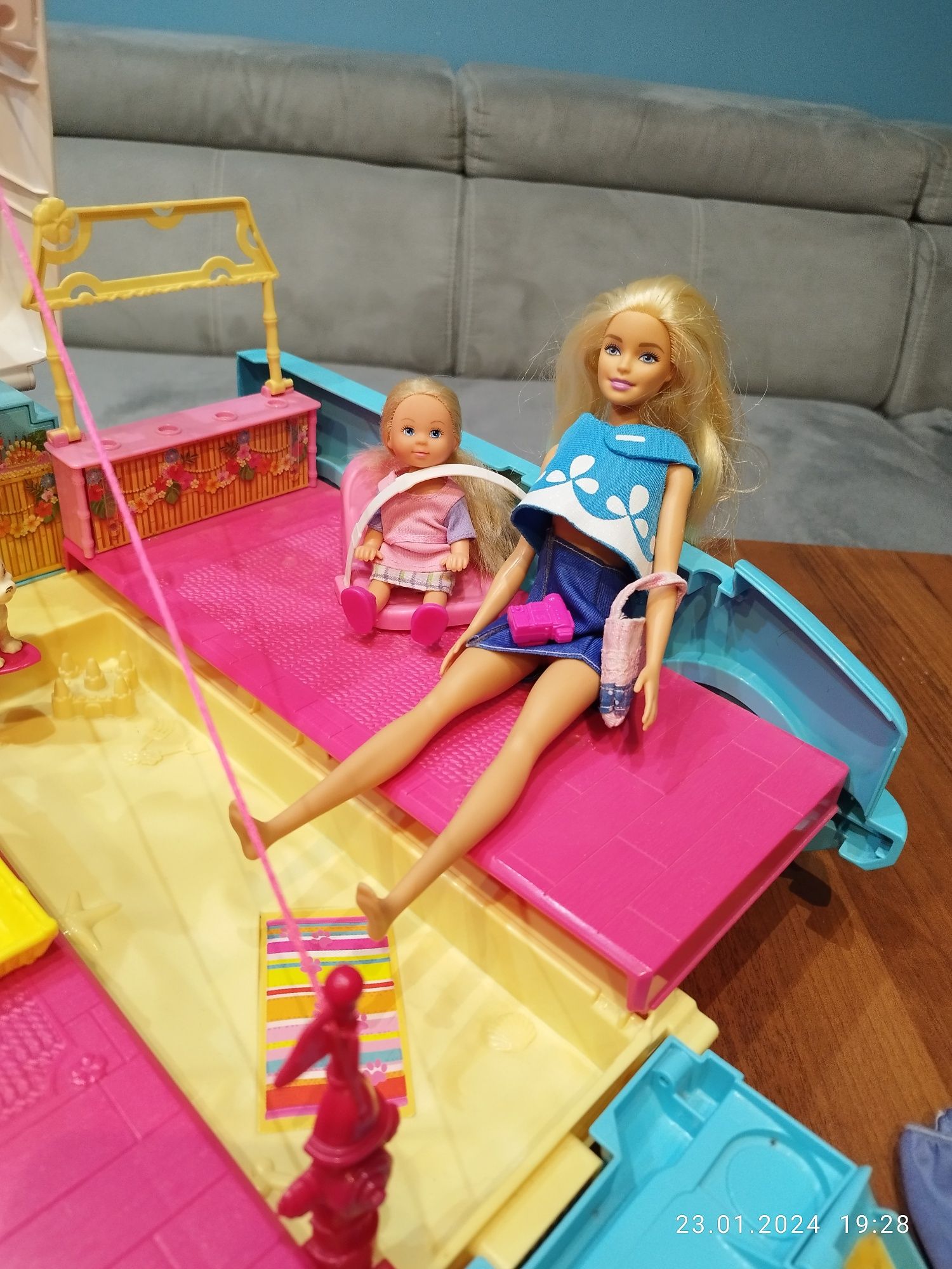 Kamper Barbie pieski
