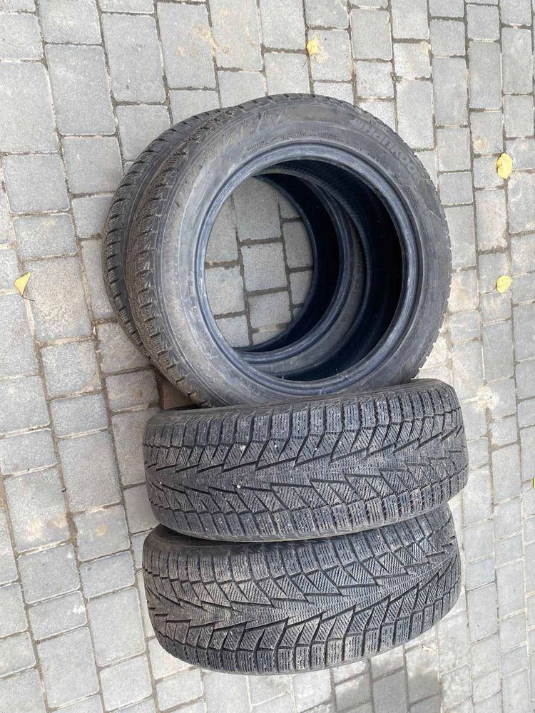 Зимова резина 205/55 r16