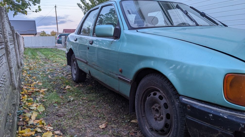 Ford Sierra 2.0 89' находу.