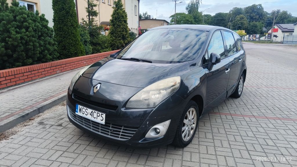 Renault Grand Scenic III 1.9 Dci Zamienię na miejszy
