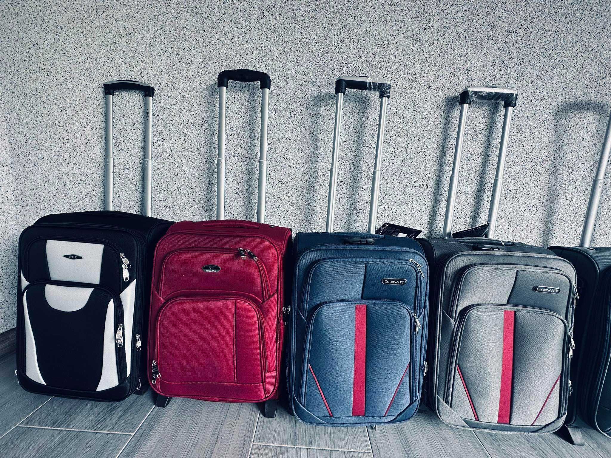 Walizka podróżna 55x35x20 materiał