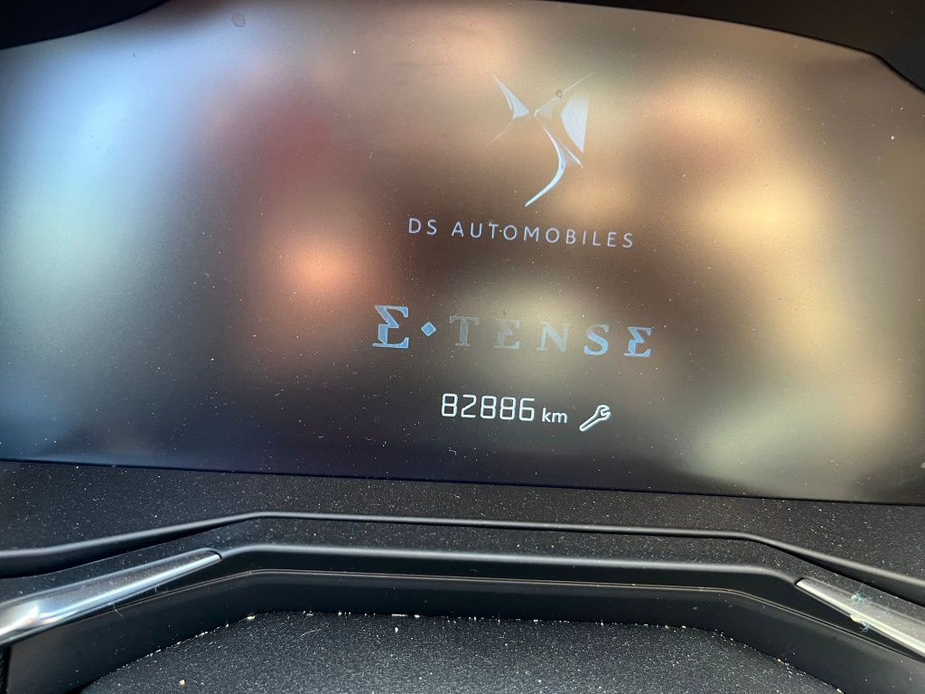 DS7 Crossback E-Tense