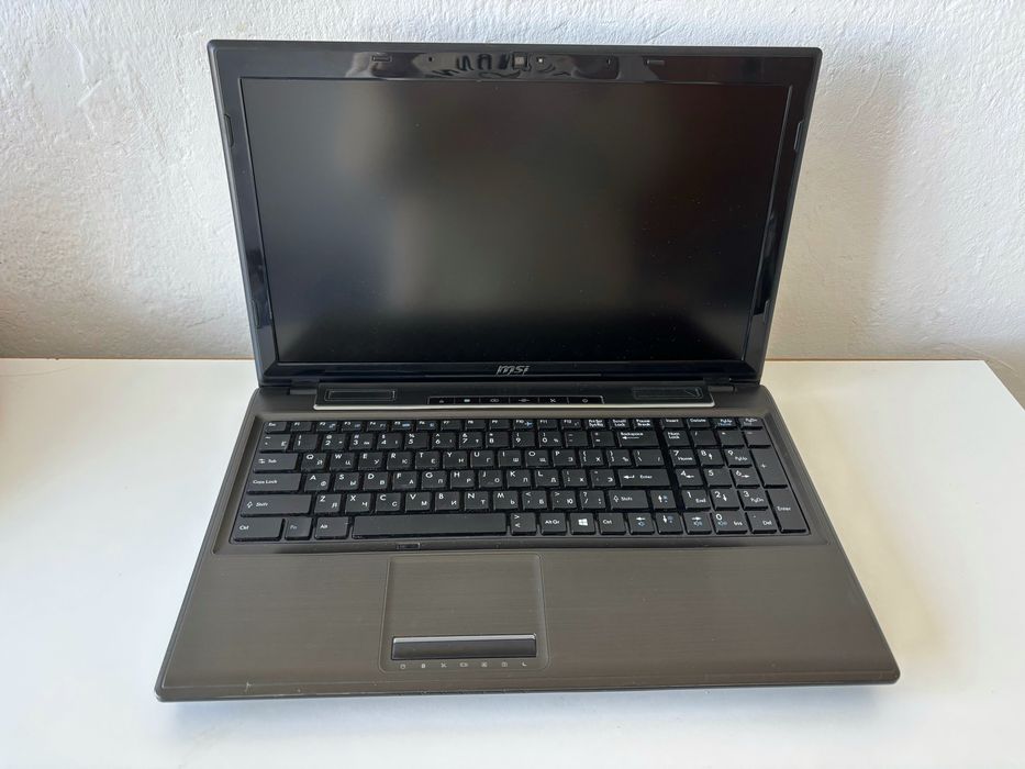 Ноутбук MSI Intel i7