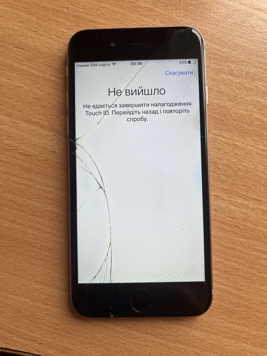 Apple Iphone 6 16 GB Space Gray в доброму стані