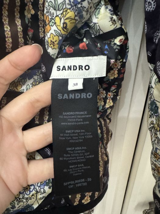 Sandro куртка Новая