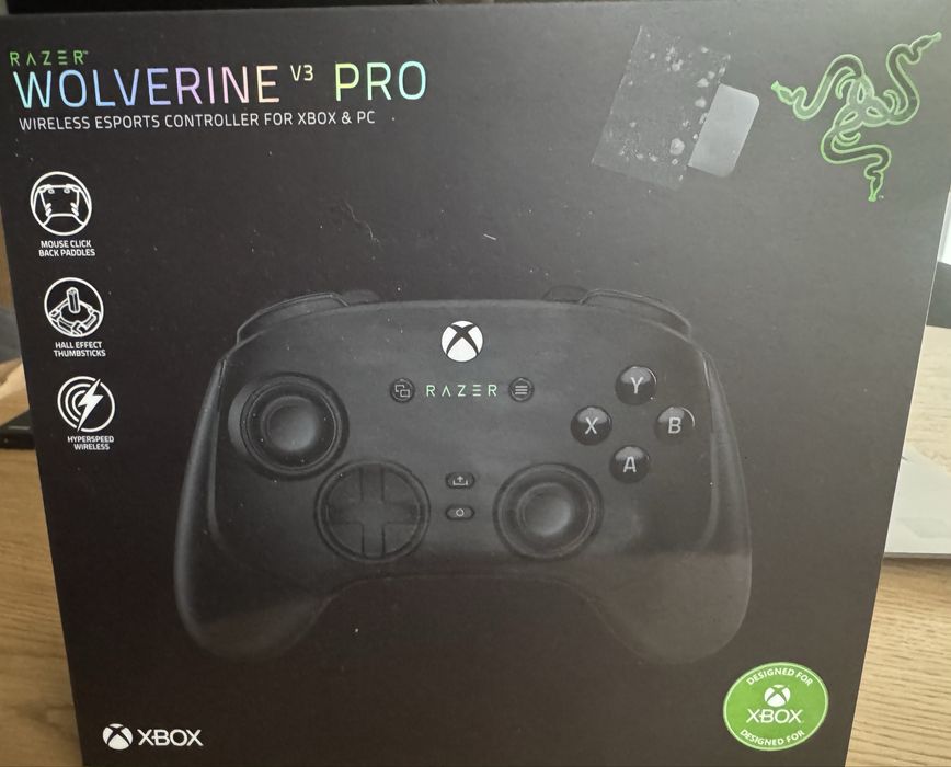 Razer Wolverine V3 Pro – Wireless Esports Controller for Xbox & PC