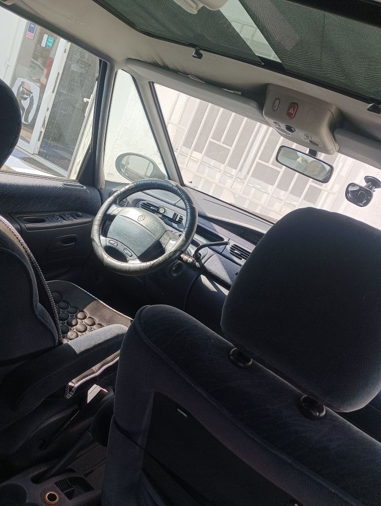 Renault grande space V6