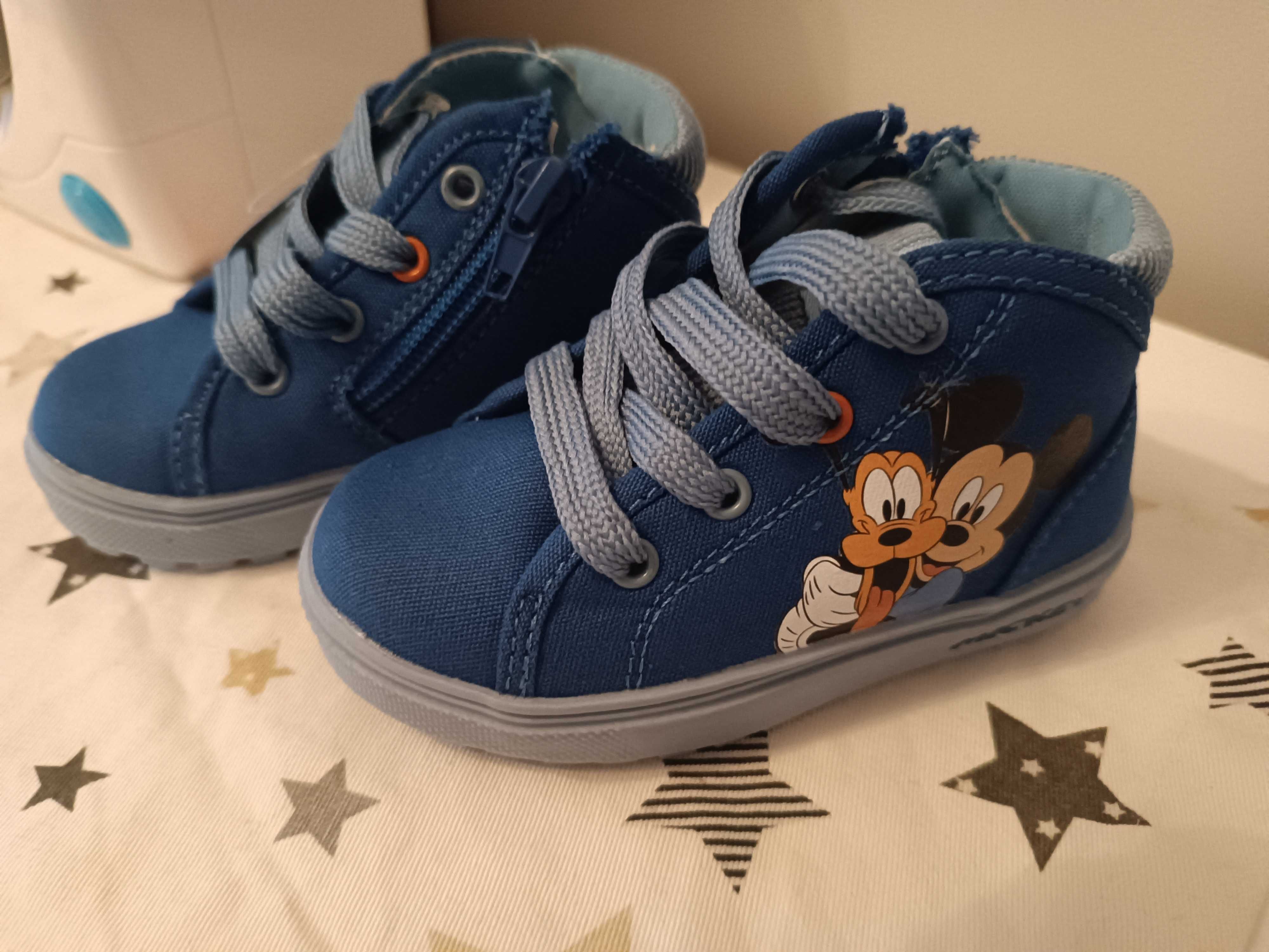 Nowe buty buciki sznurowane Trampki mickey& friends 22