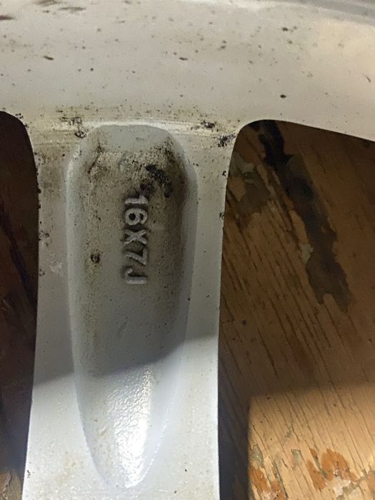 Диски Шкода Октавія R16 5x100