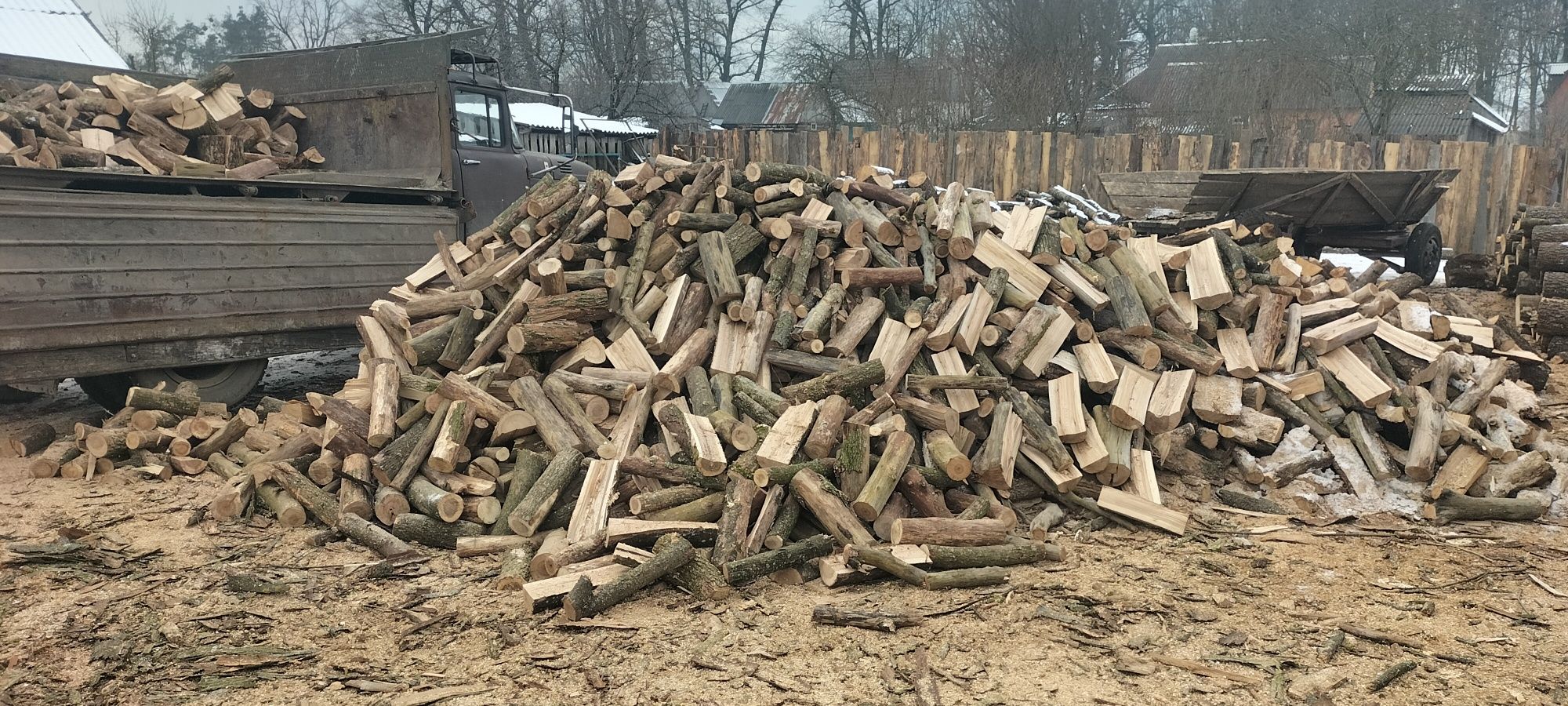 Рубані дубові дрова
