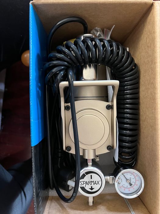 SPARMAX PARA AIRBRUSHING. AC-100 Mini compressor