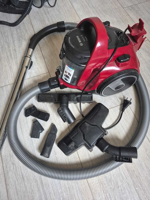 Пилосос BOSCH класичний