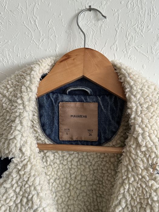 Утеплена джинсова куртка Pull&Bear