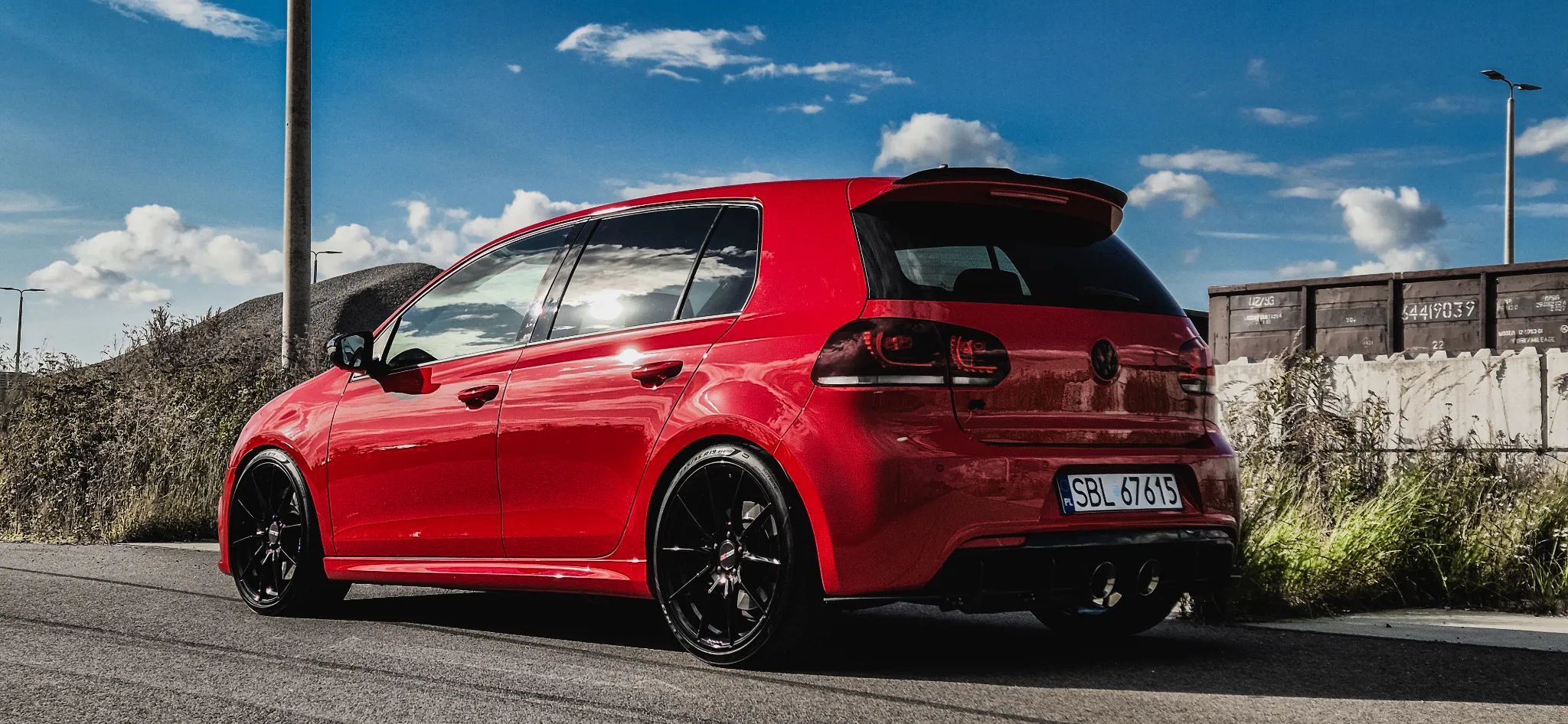 Volkswagen Golf VW Golf 6R Mk6 5D / Electric Red / Motec / Stn.Bdb