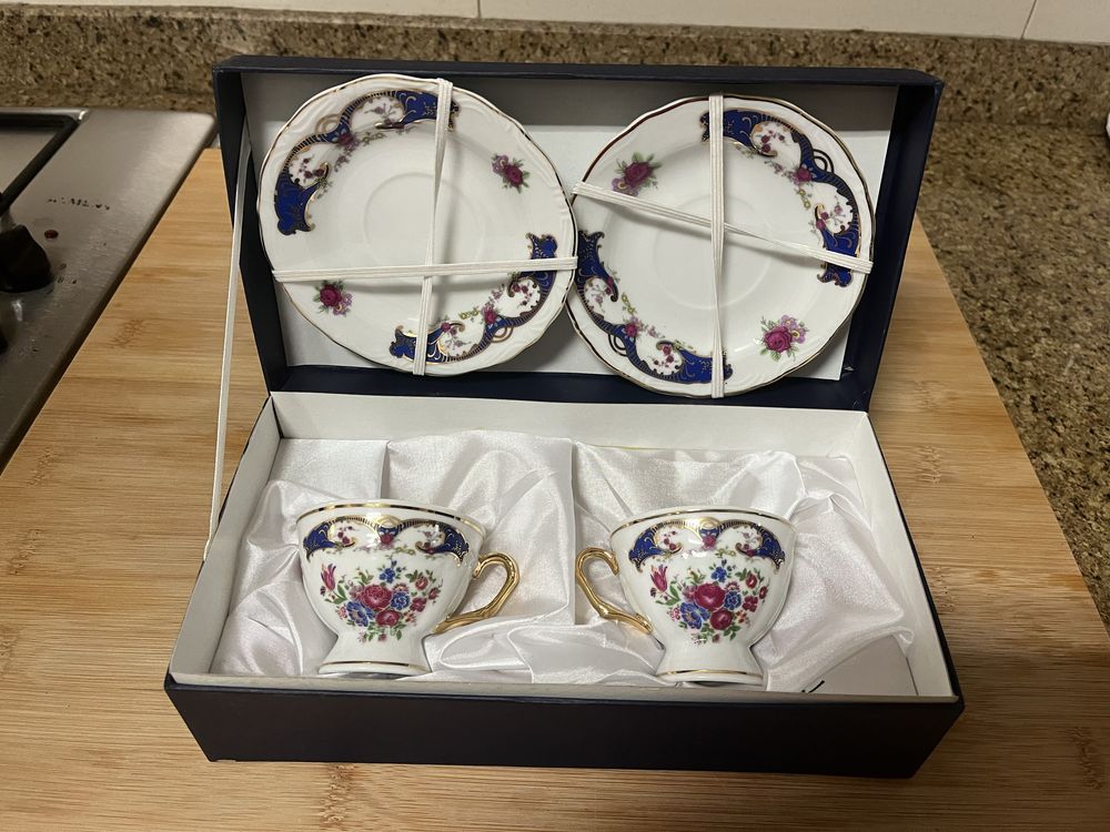 Conjunto de chávenas de chá
