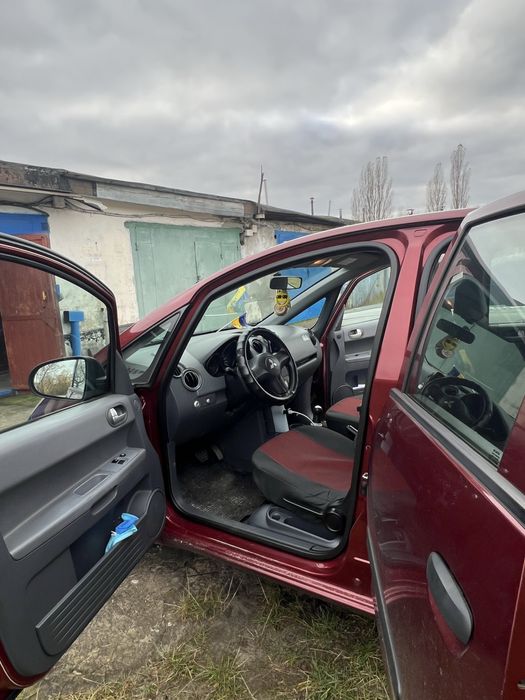 Mitsubishi Colt в класному стані