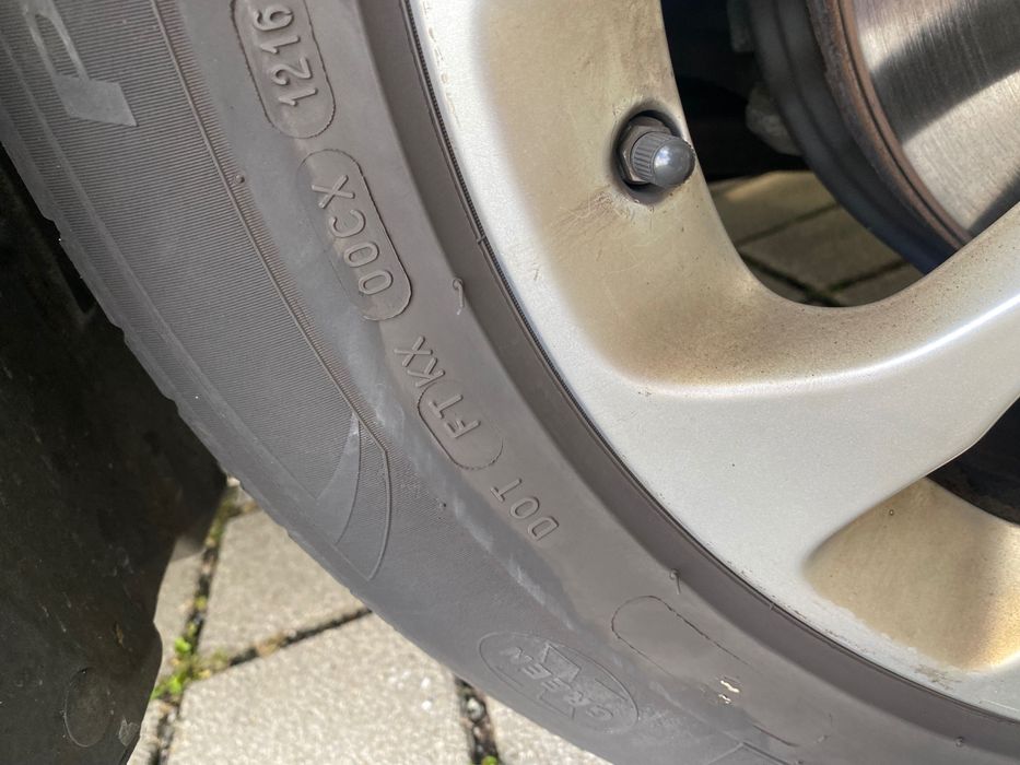 Шини літні Mishelin Primacy 215/60 R17 96V