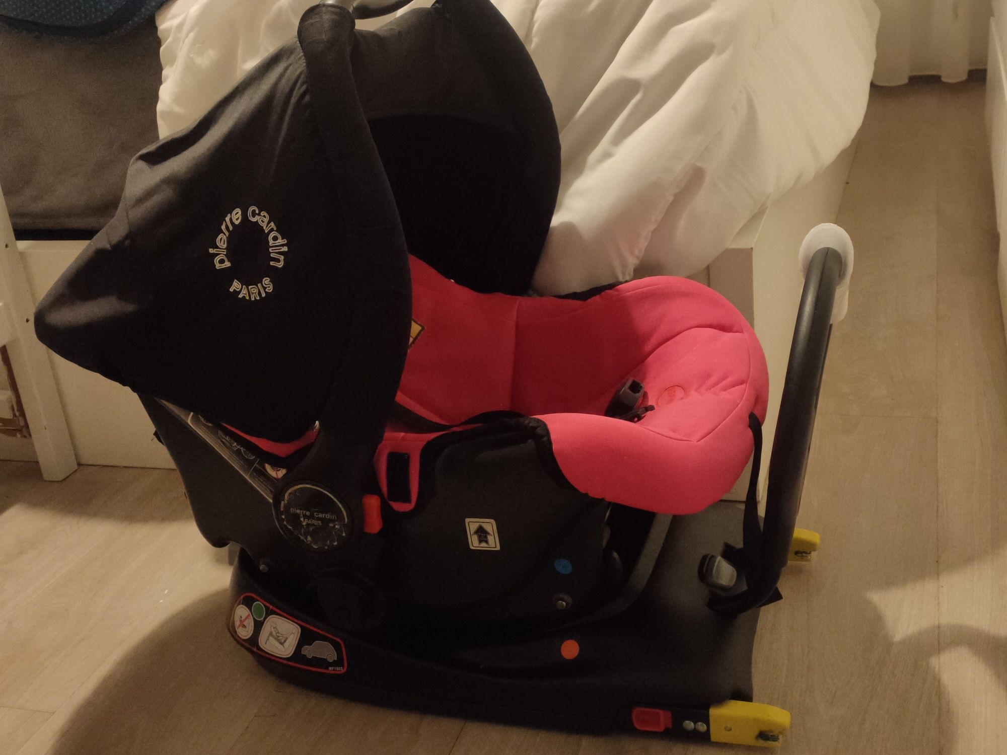 Carrinho e ovo com isofix rosa
