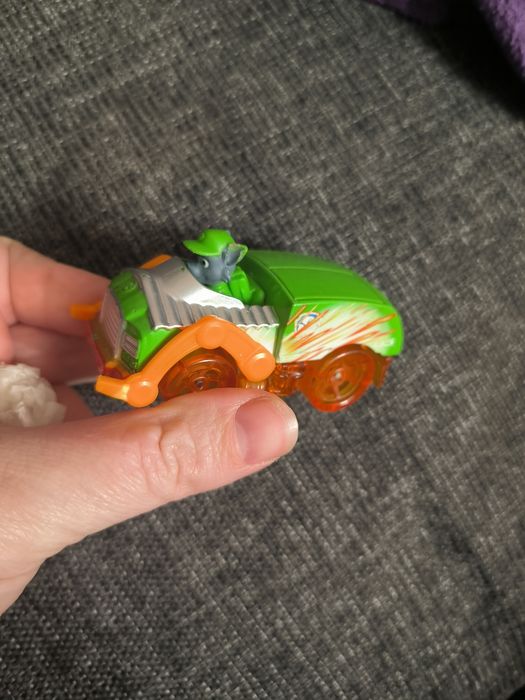 Рокі щенячий патруль залізний