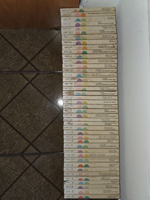 Coleção de 42 volumes